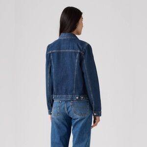 Levi's Classic Trucker Denim Jacket in Dark Blue Wash, Size XS